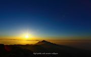 霧島連山と朝陽Ⅲをモチーフにしましたアスペクト比１６：１０のモニター【1280×800】に対応しています